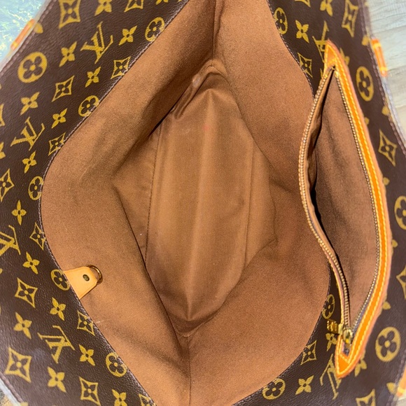 Authentic Louis Vuitton Sac Shopper - Picture 7 of 9